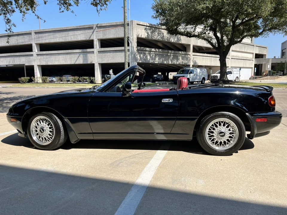 1993 Mazda NA MX-5 Miata - Image 11 of 31