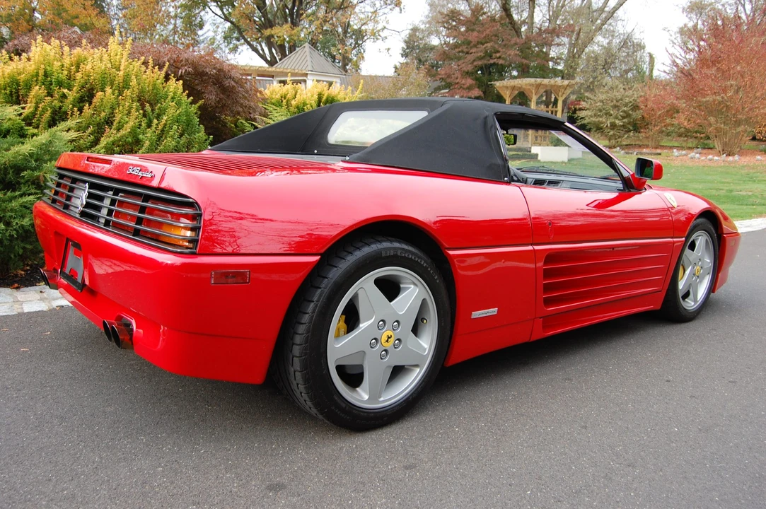 1994 Ferrari 348 Spider - Image 8 of 31
