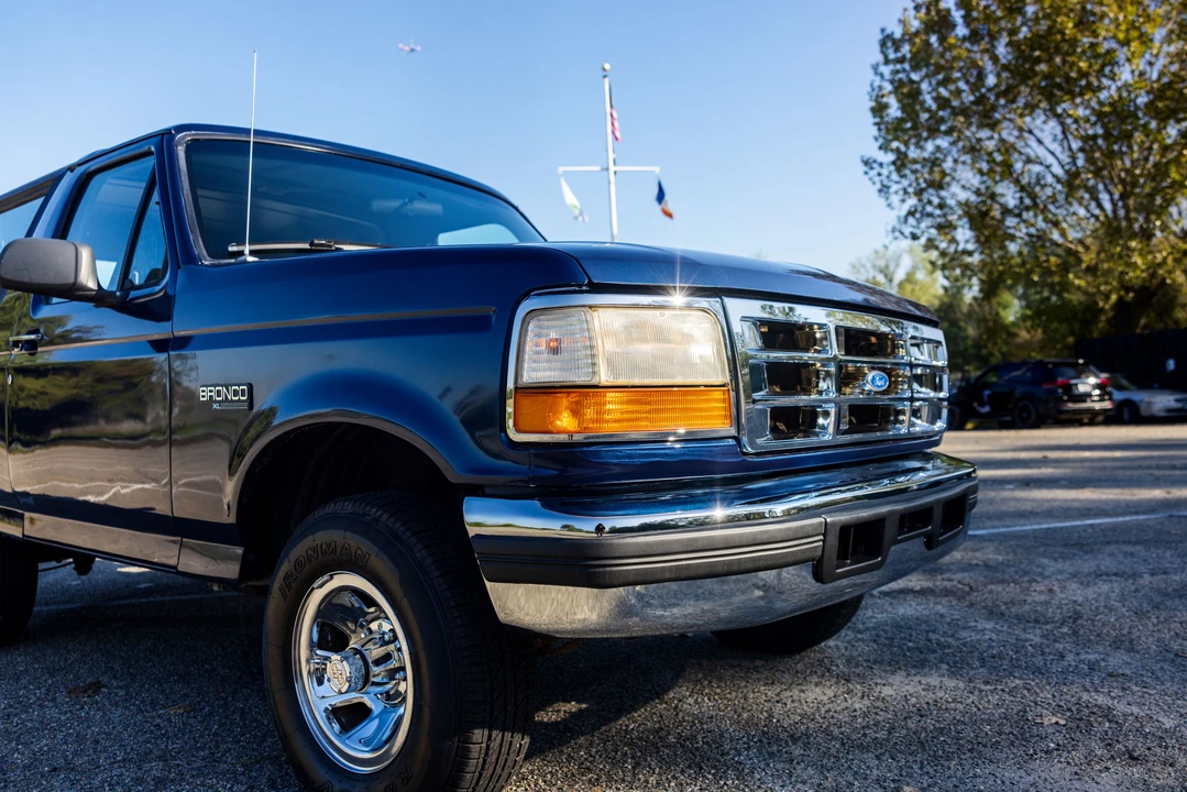 1994 Ford Bronco 5th Gen - Image 18 of 31