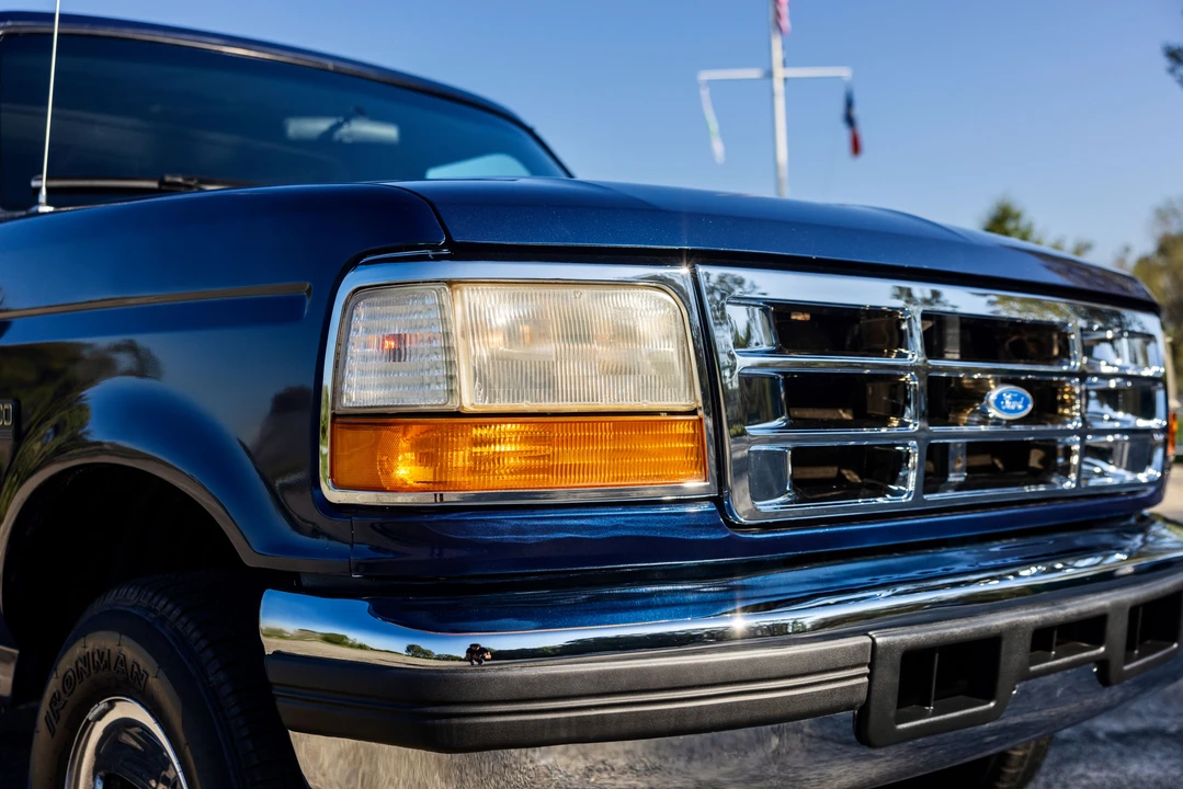 1994 Ford Bronco 5th Gen - Image 20 of 31