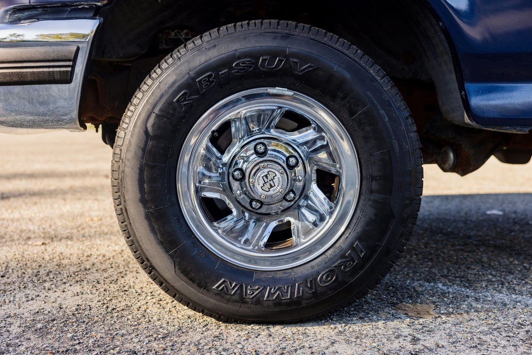 1994 Ford Bronco 5th Gen - Image 29 of 31