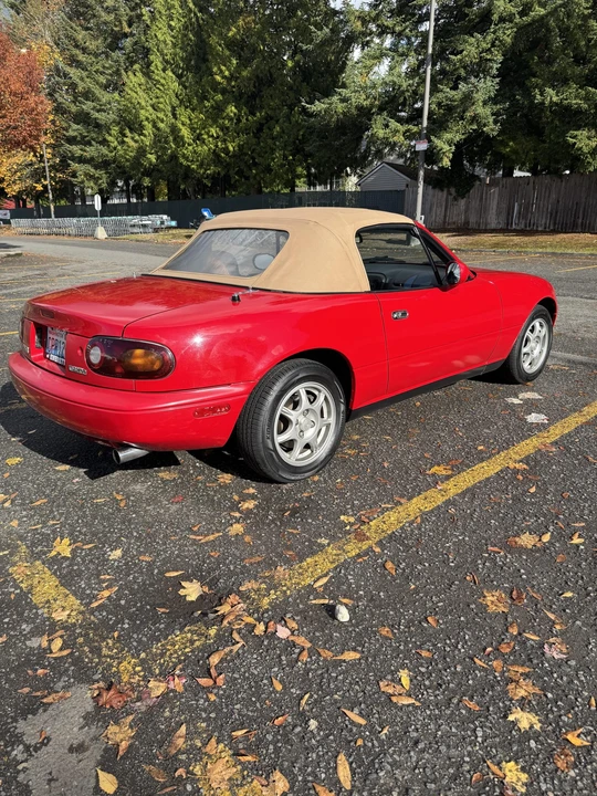 1994 Mazda NA MX-5 Miata - Image 12 of 31