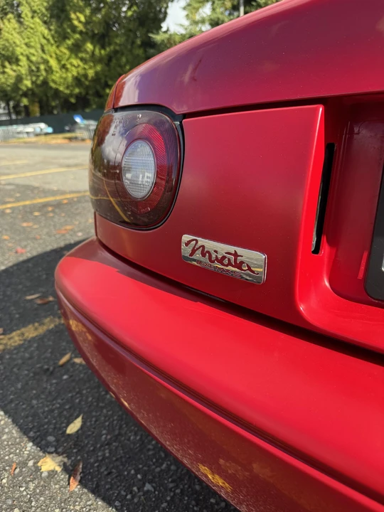 1994 Mazda NA MX-5 Miata - Image 29 of 31
