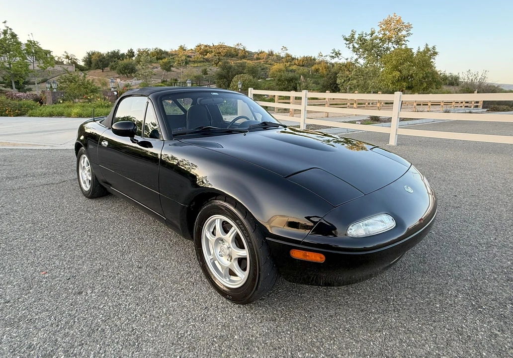 1994 Mazda NA MX-5 Miata - Image 14 of 31