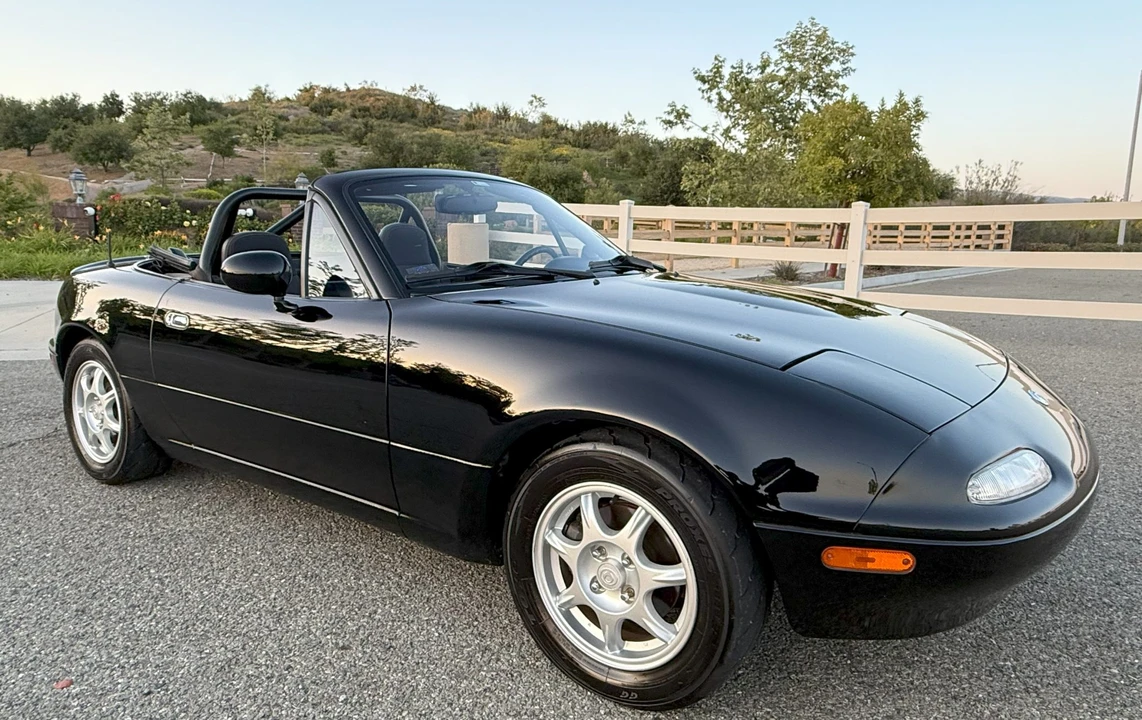 1994 Mazda NA MX-5 Miata - Image 6 of 31