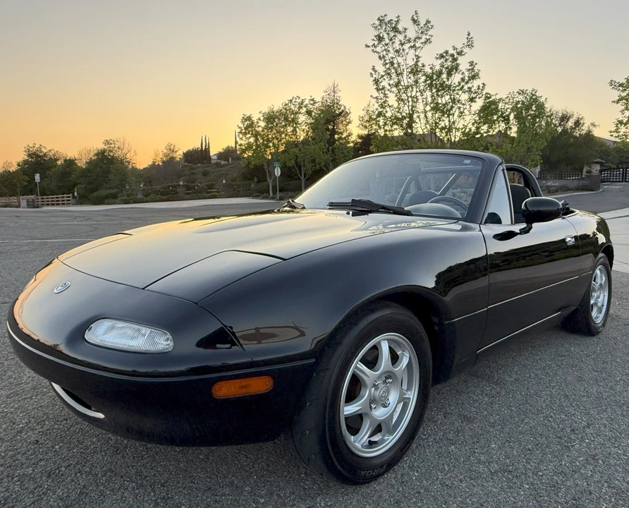 1994 Mazda NA MX-5 Miata - Image 3 of 31