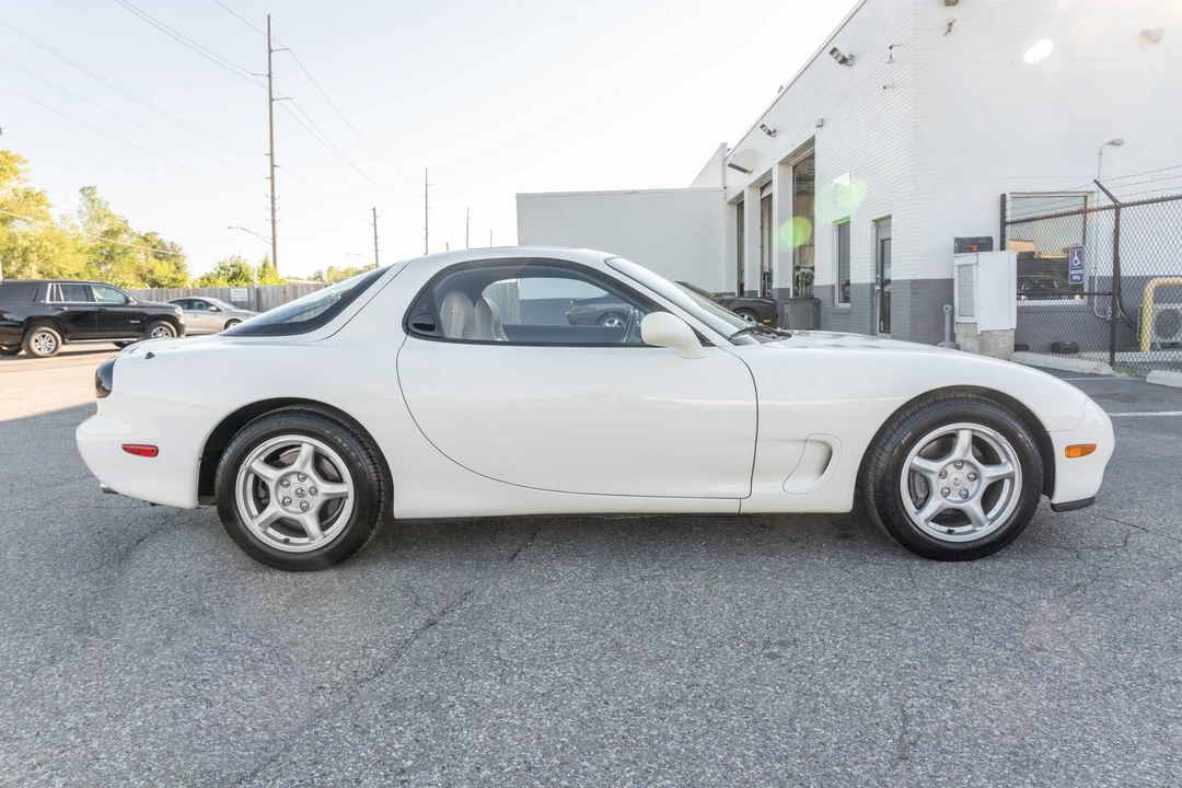 1994 Mazda RX-7 FD - Image 8 of 31