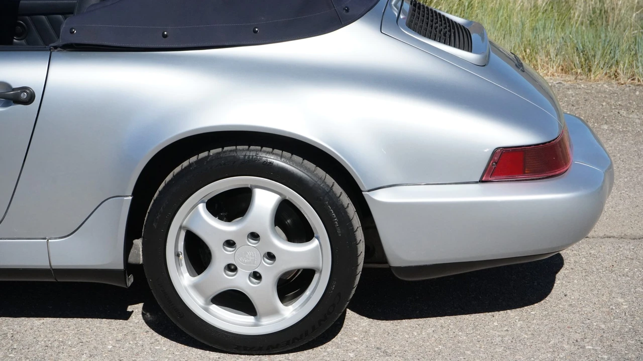 1994 Porsche 964 Carrera - Image 27 of 31