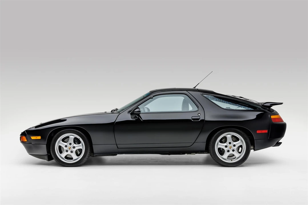 1994 Porsche 928 GTS - Image 8 of 31