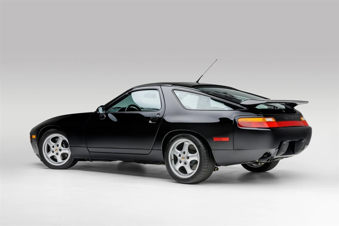 1994 Porsche 928 GTS - Image 9 of 31