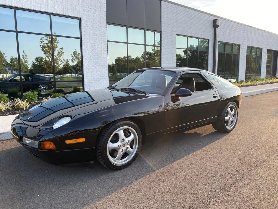 1994 Porsche 928 GTS - Image 5 of 31