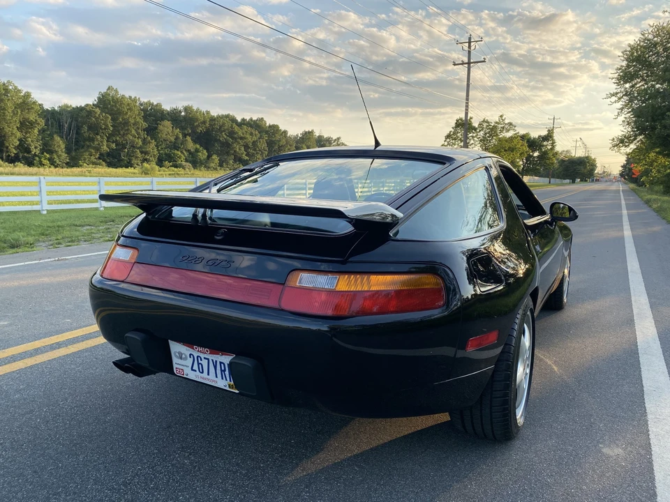 1994 Porsche 928 GTS - Image 11 of 31