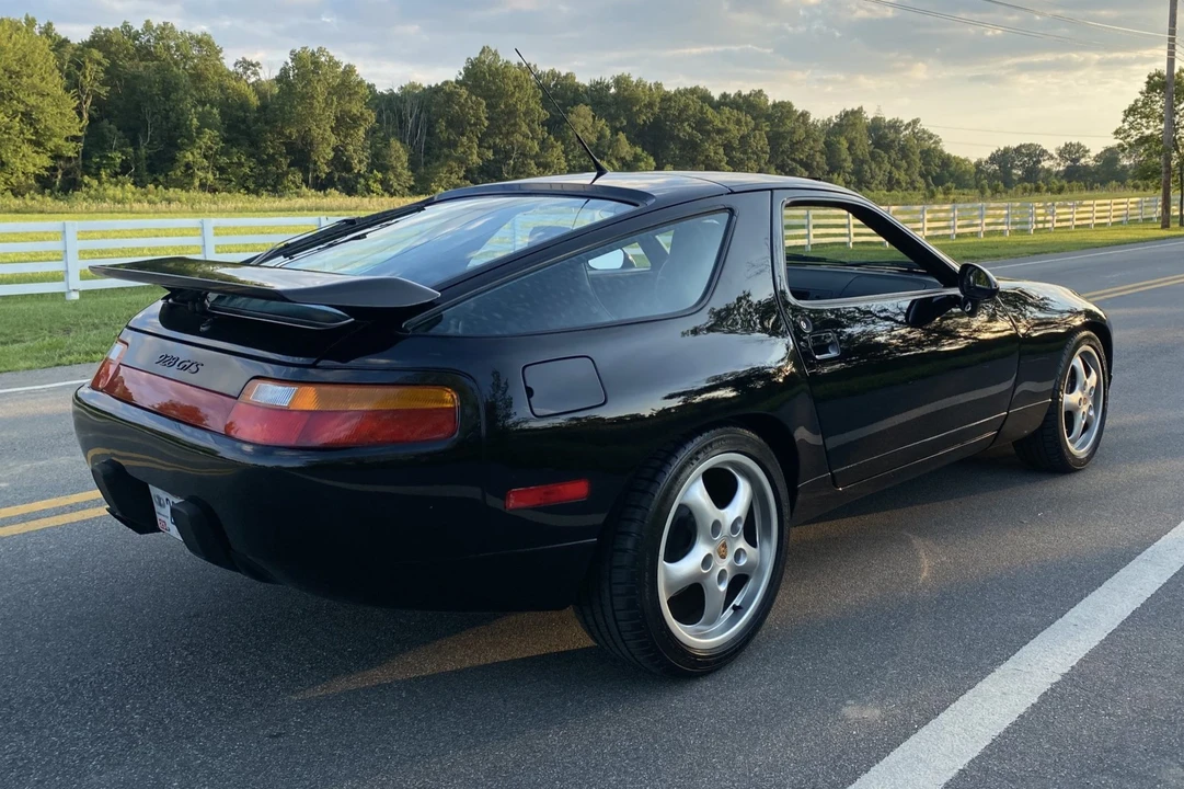 1994 Porsche 928 GTS - Image 13 of 31
