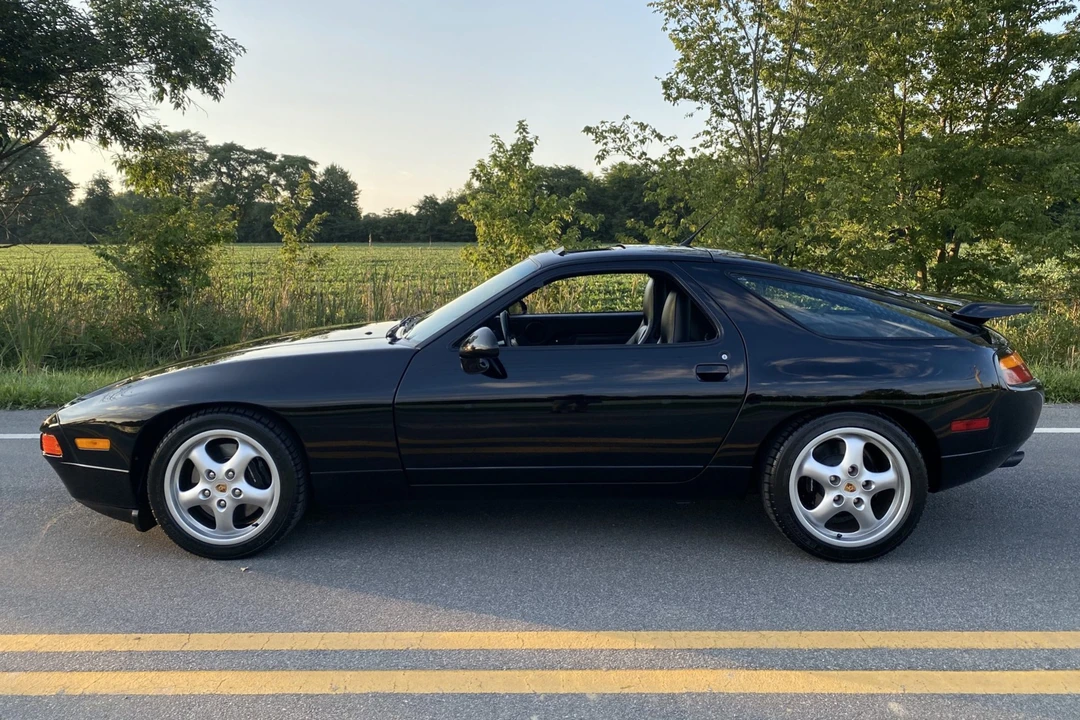 1994 Porsche 928 GTS - Image 7 of 31