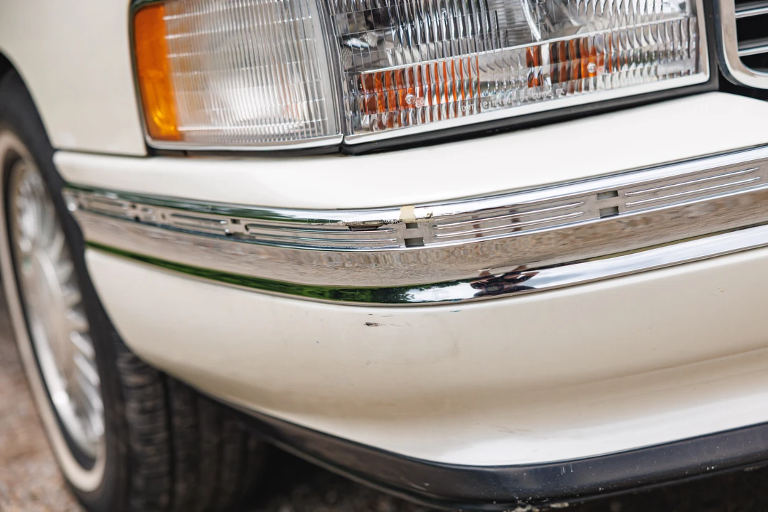 1995 Cadillac DeVille 7th Gen - Image 18 of 31