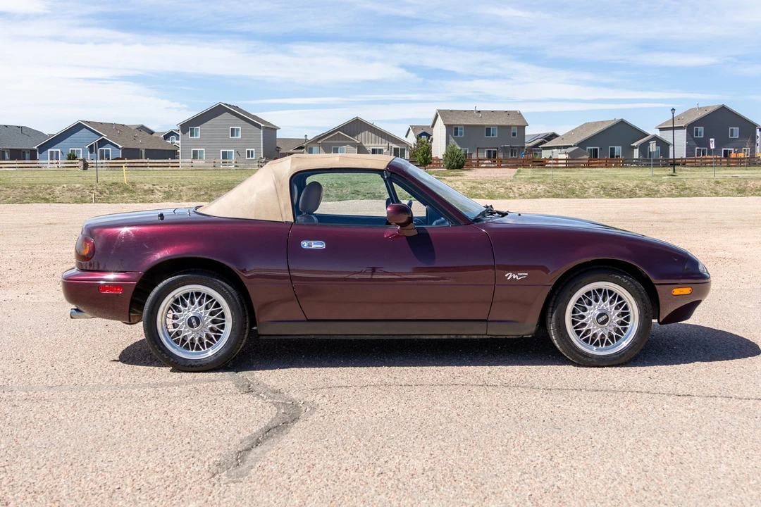 1995 Mazda NA MX-5 Miata - Image 11 of 31