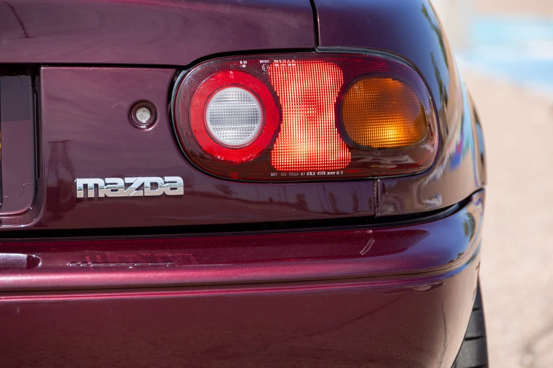 1995 Mazda NA MX-5 Miata - Image 24 of 31