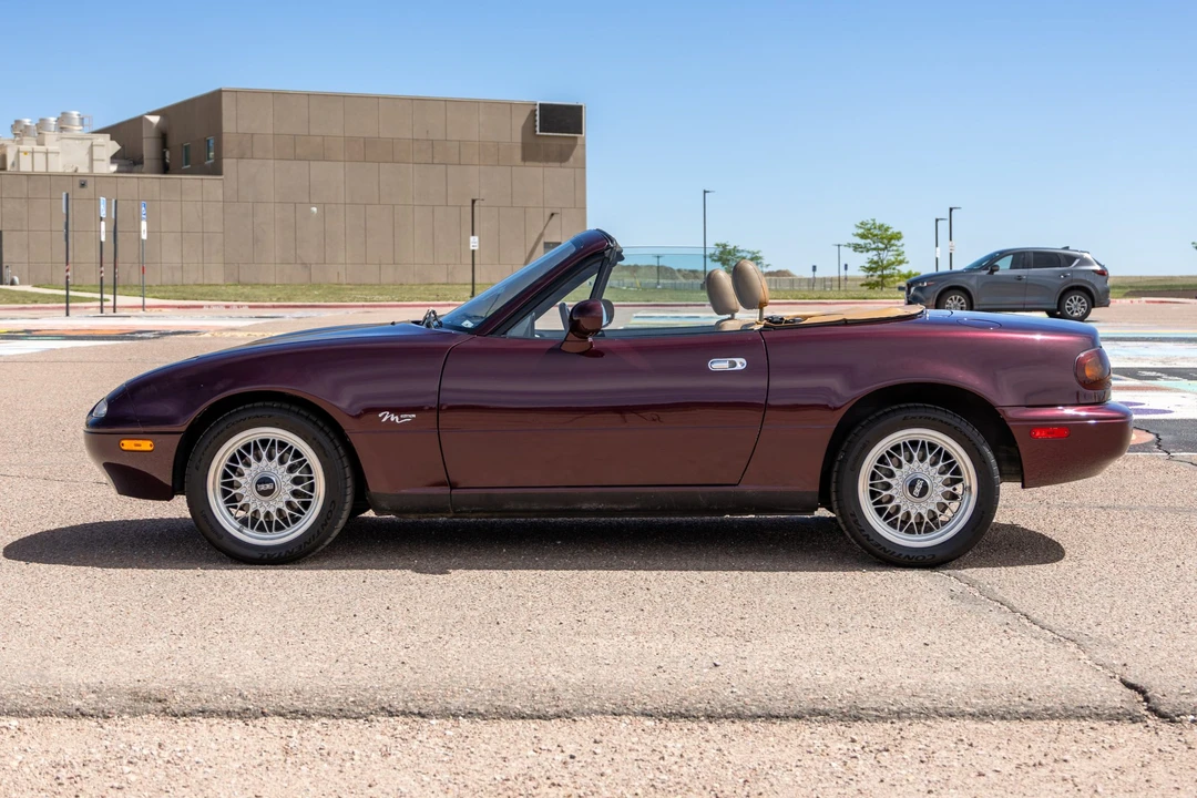 1995 Mazda NA MX-5 Miata - Image 8 of 31