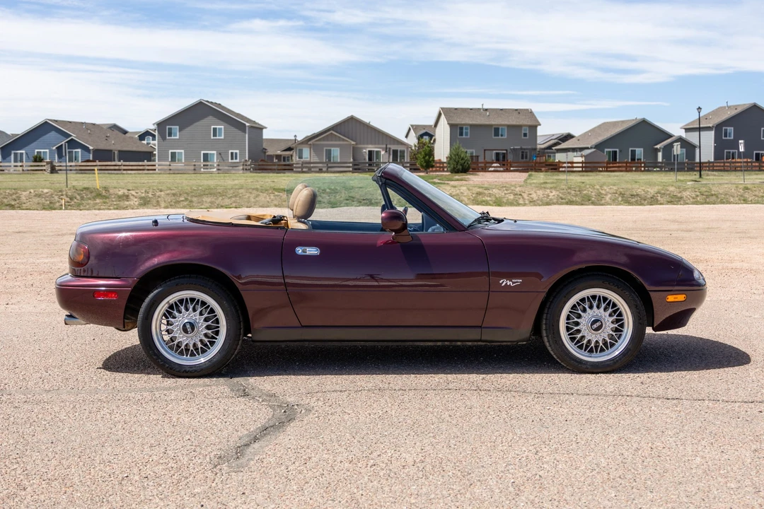 1995 Mazda NA MX-5 Miata - Image 4 of 31