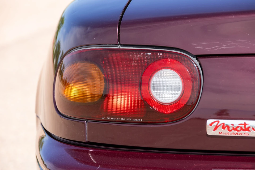 1995 Mazda NA MX-5 Miata - Image 25 of 31