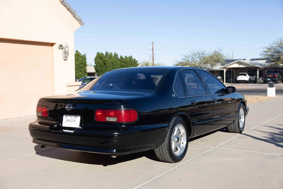 1996 Chevrolet Impala 7th Gen - Image 8 of 31
