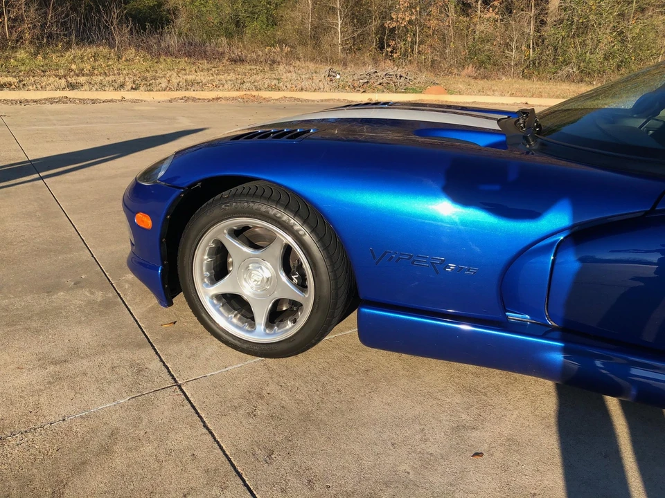 1996 Dodge Viper GTS 2nd Gen - Image 22 of 31