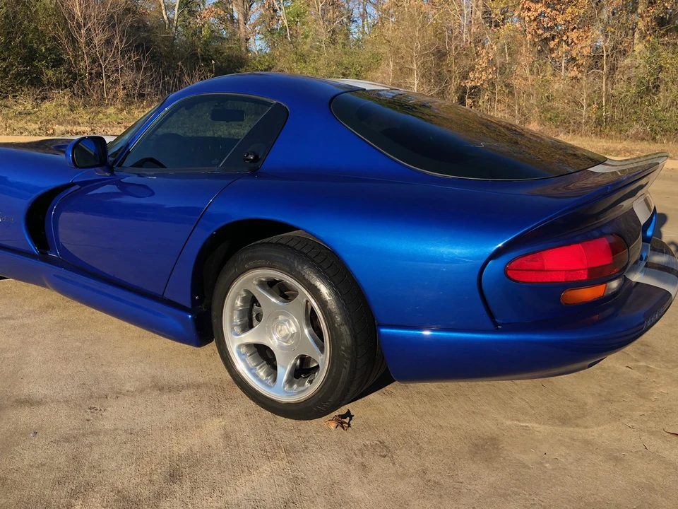 1996 Dodge Viper GTS 2nd Gen - Image 24 of 31