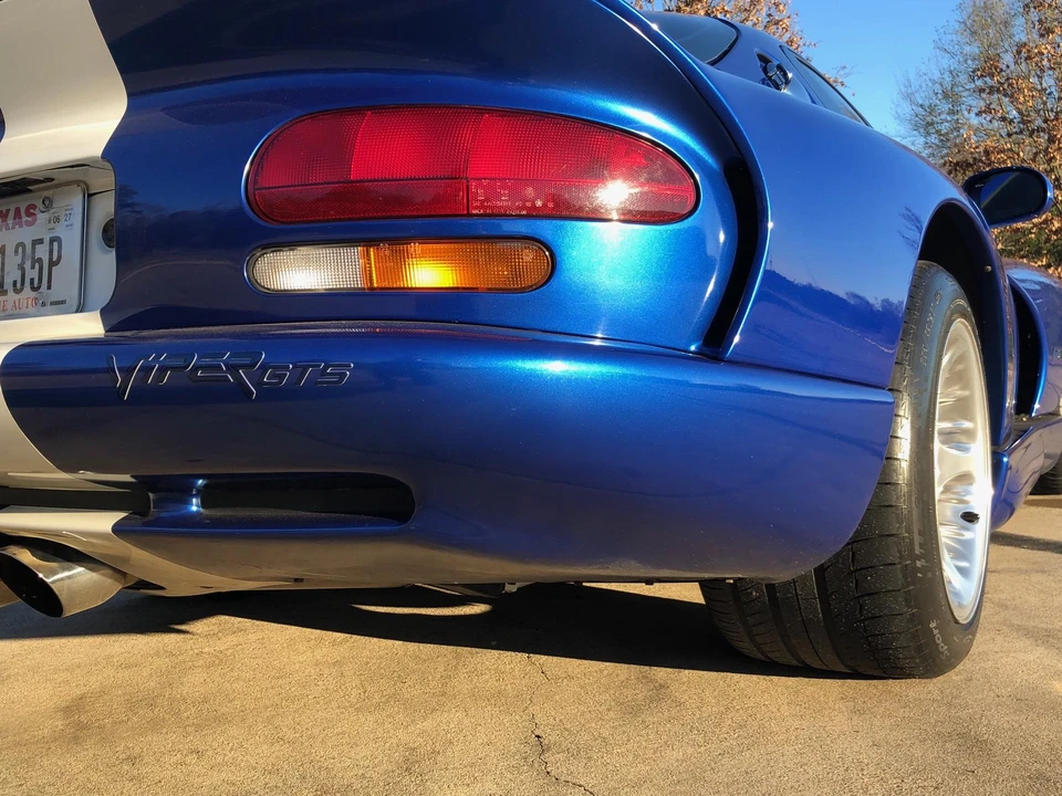 1996 Dodge Viper GTS 2nd Gen - Image 26 of 31