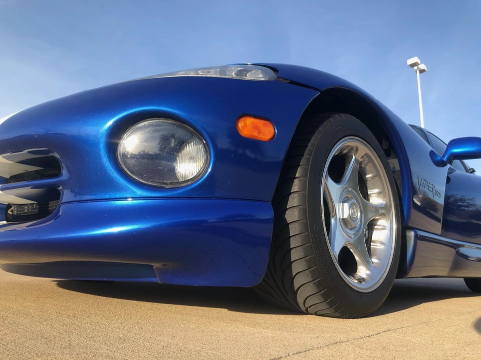 1996 Dodge Viper GTS 2nd Gen - Image 17 of 31