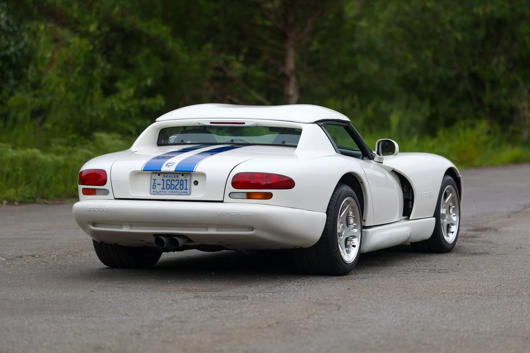1996 Dodge Viper 2nd Gen - Image 30 of 31