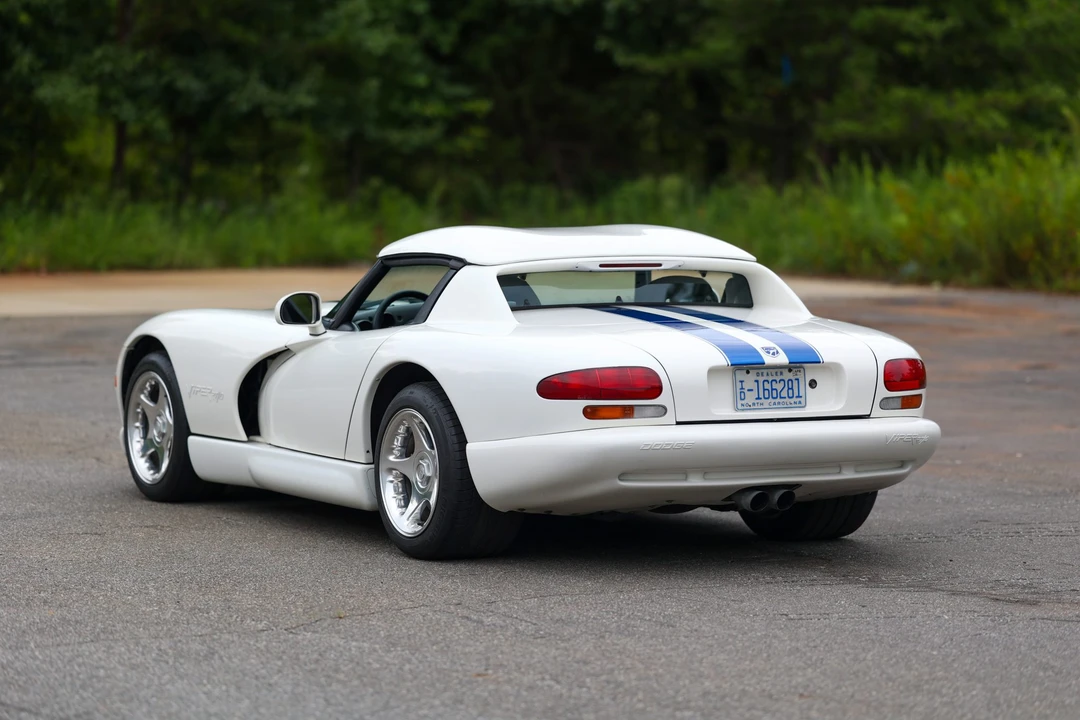 1996 Dodge Viper 2nd Gen - Image 27 of 31