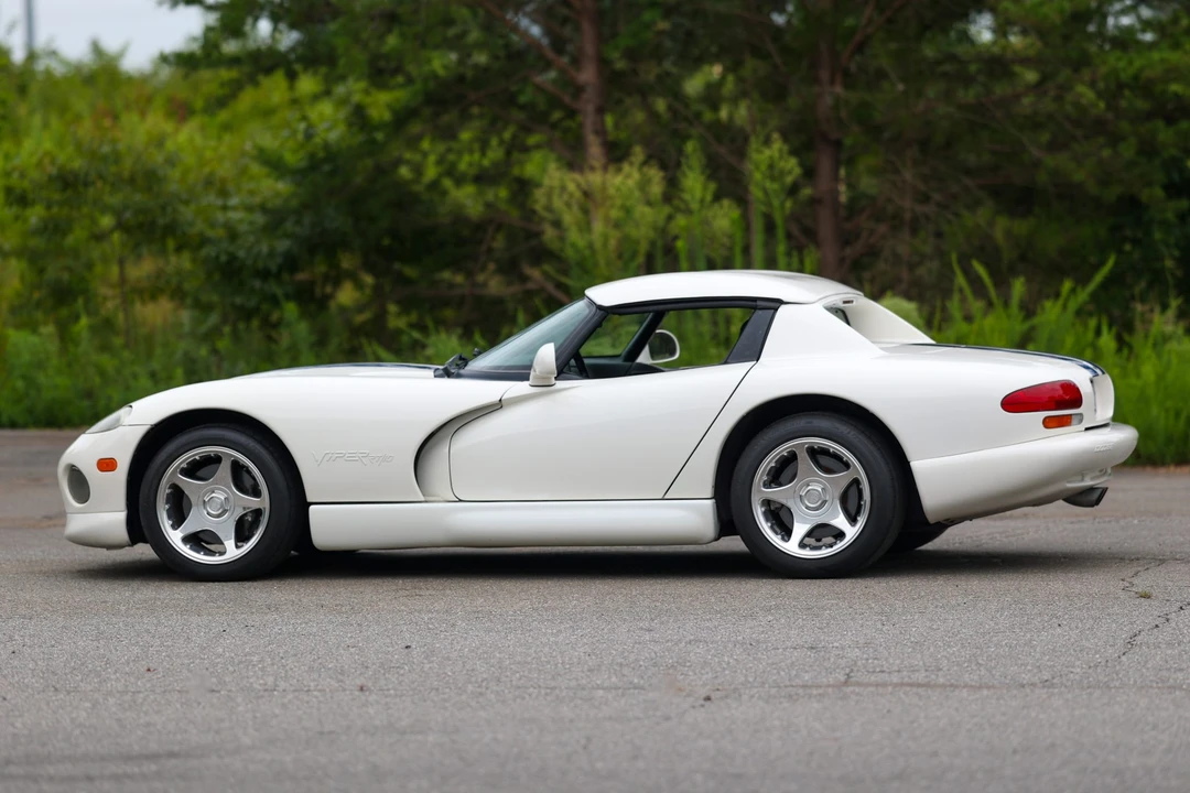 1996 Dodge Viper 2nd Gen - Image 22 of 31