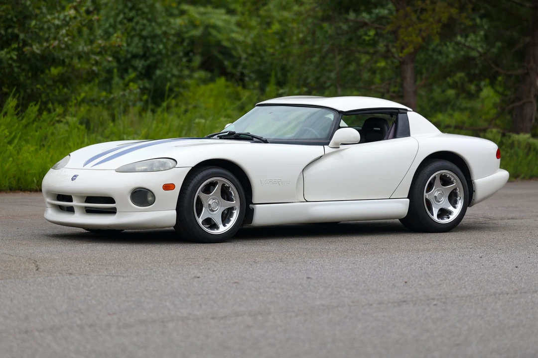 1996 Dodge Viper 2nd Gen - Image 15 of 31