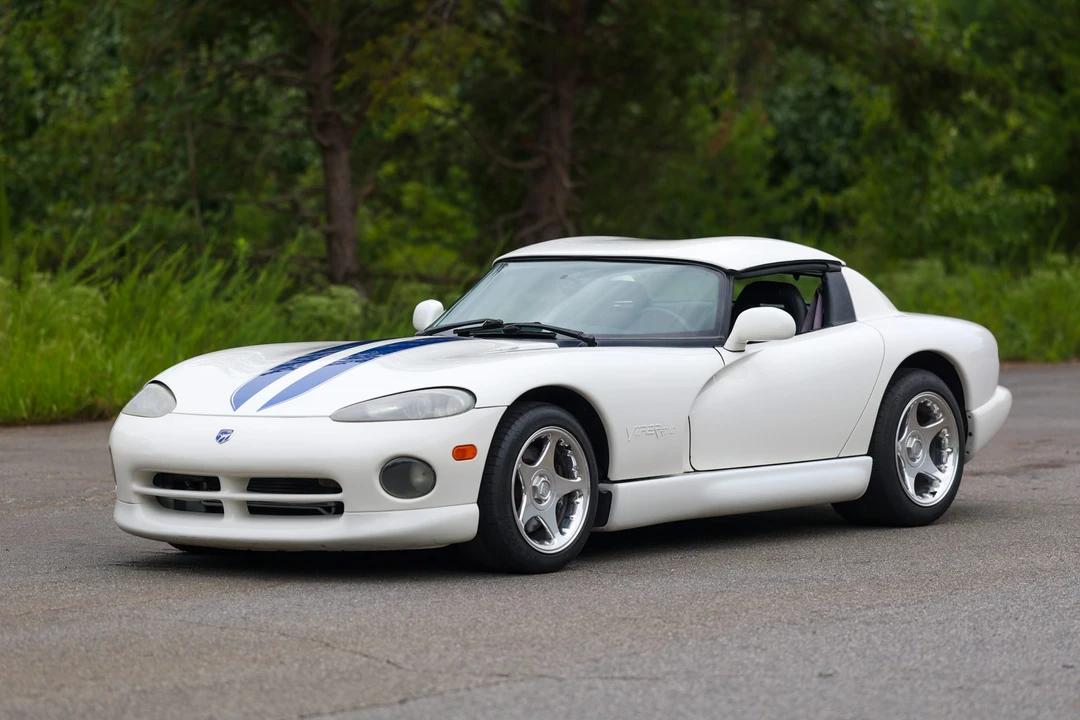 1996 Dodge Viper 2nd Gen - Image 11 of 31
