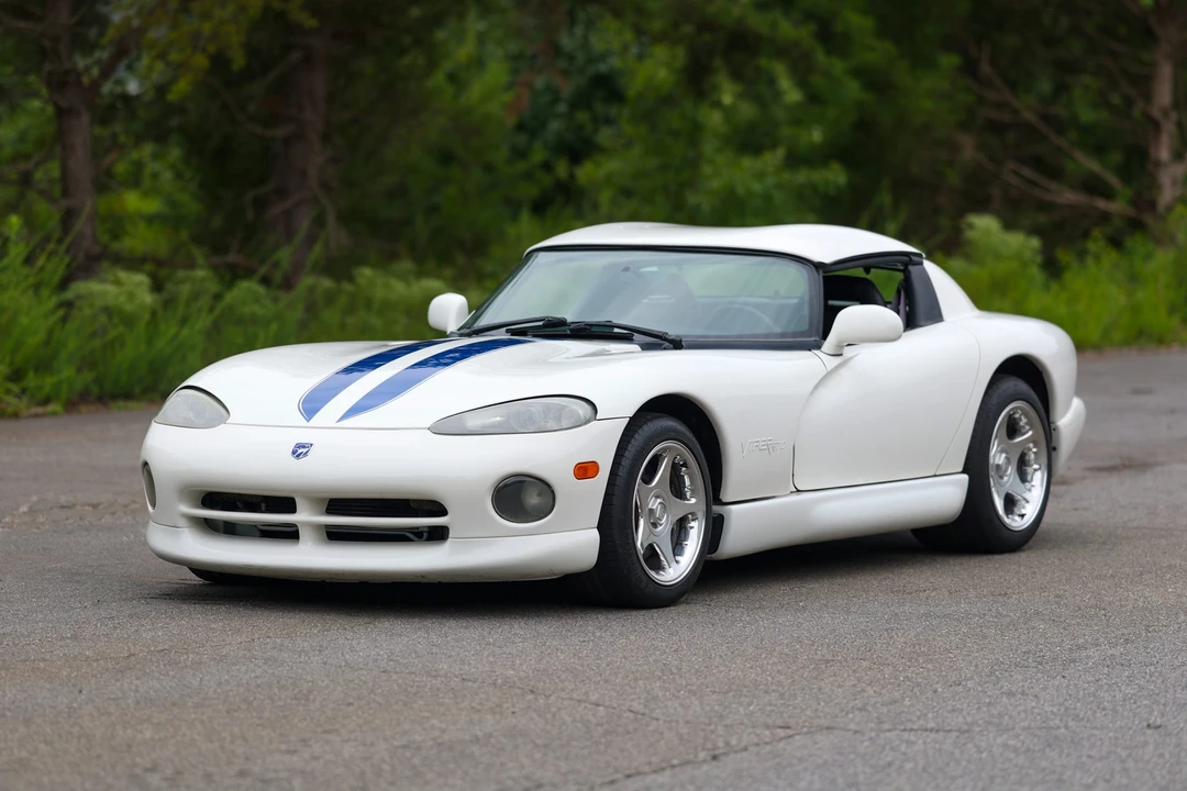 1996 Dodge Viper 2nd Gen - Image 10 of 31