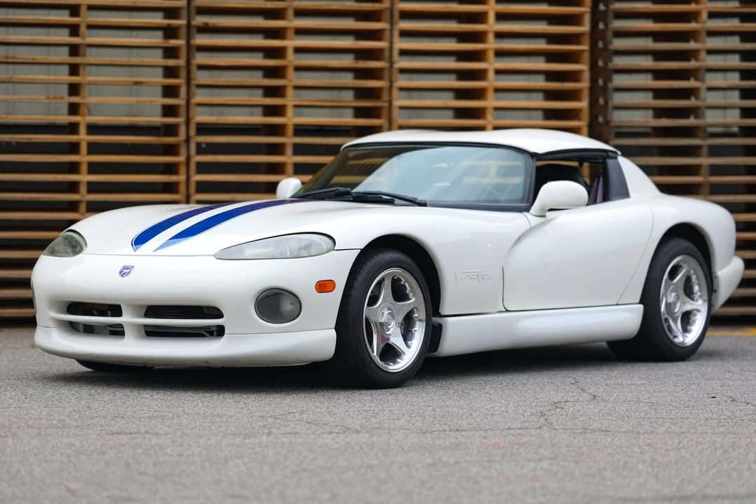 1996 Dodge Viper 2nd Gen - Image 3 of 31