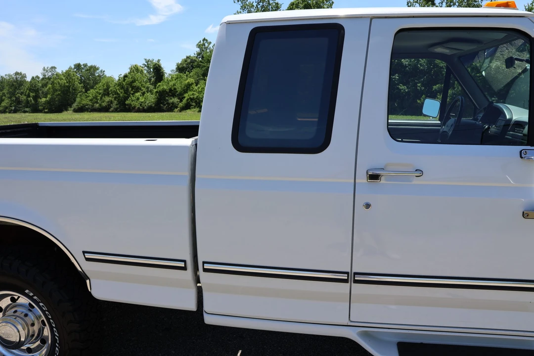 1996 Ford F-Series 9th Gen - Image 24 of 31