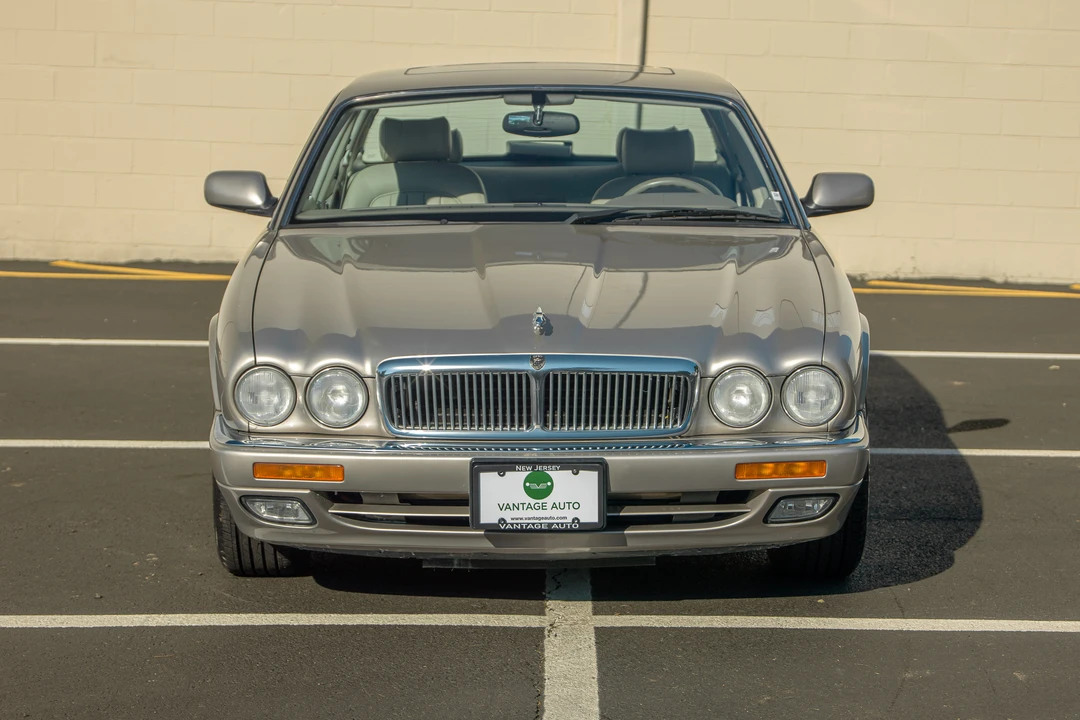 1996 Jaguar X300 XJ - Image 6 of 31