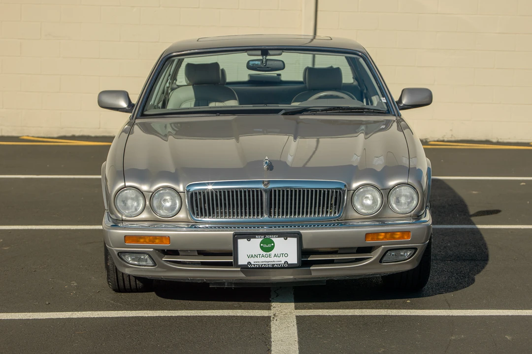 1996 Jaguar X300 XJ - Image 5 of 31