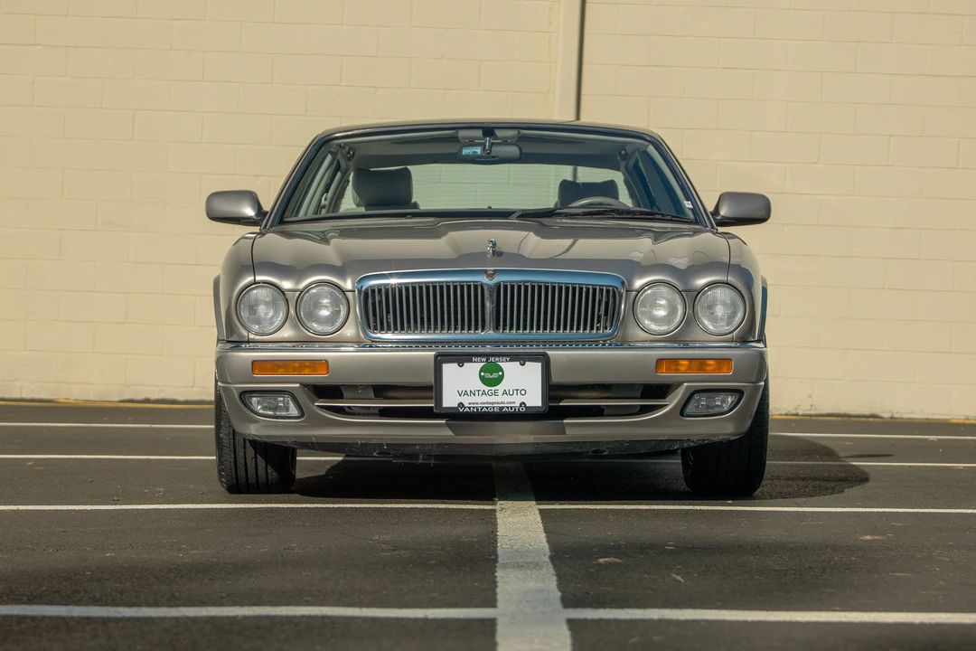 1996 Jaguar X300 XJ - Image 28 of 31