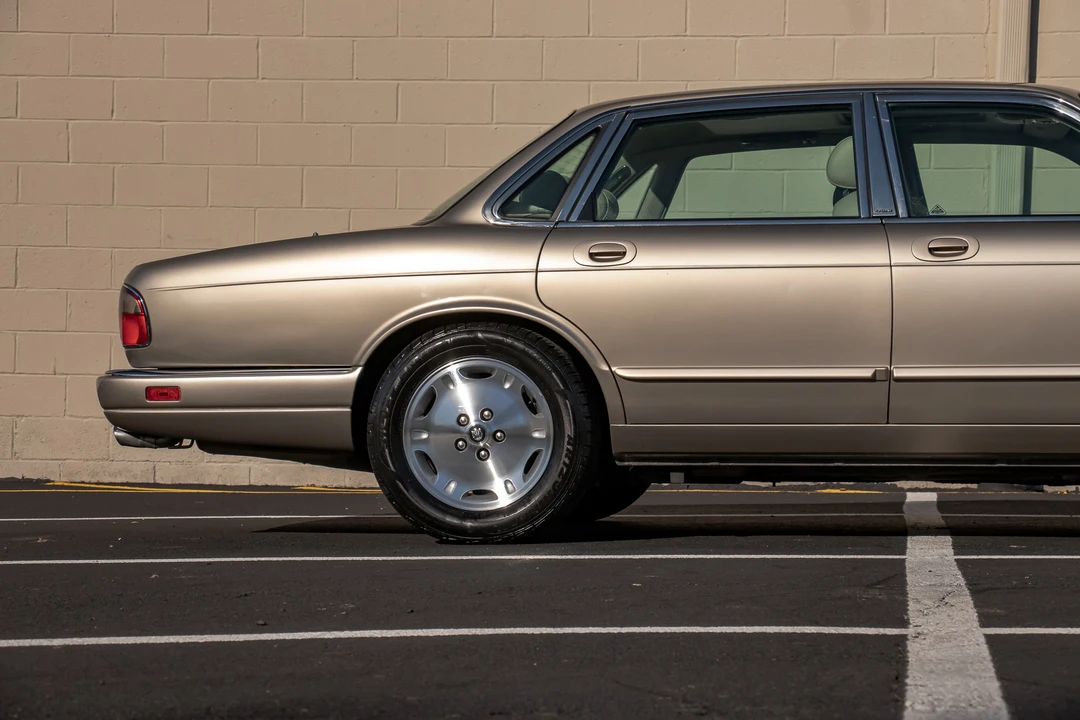1996 Jaguar X300 XJ - Image 31 of 31