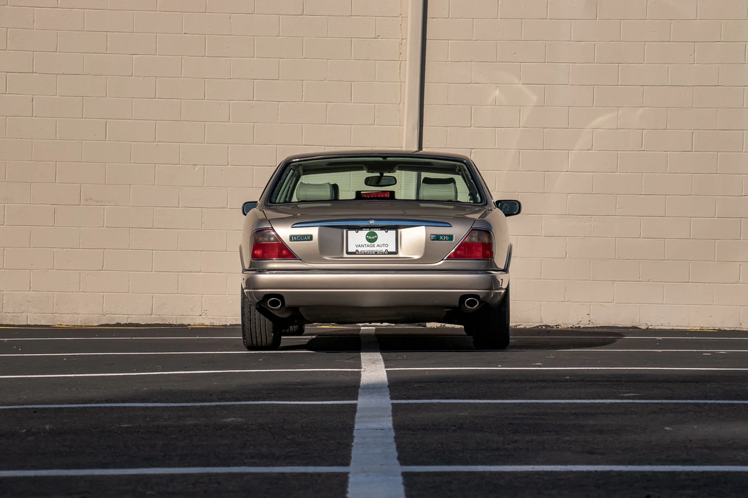 1996 Jaguar X300 XJ - Image 15 of 31