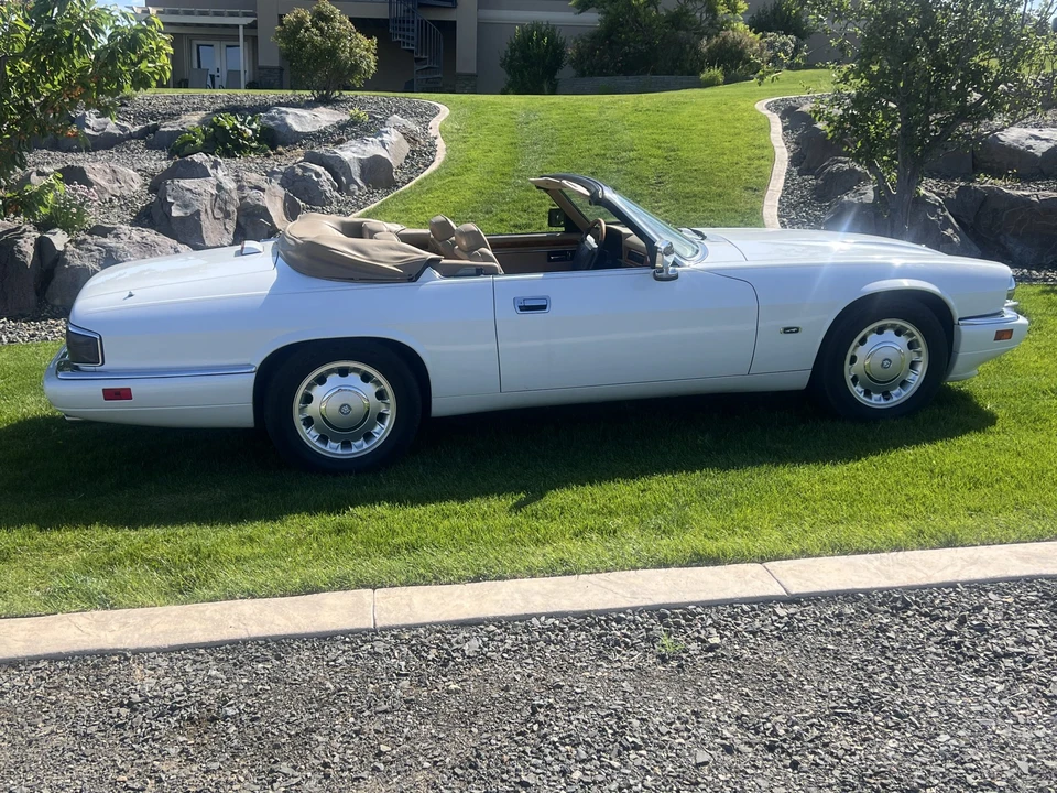 1996 Jaguar XJS Convertible - Image 10 of 31