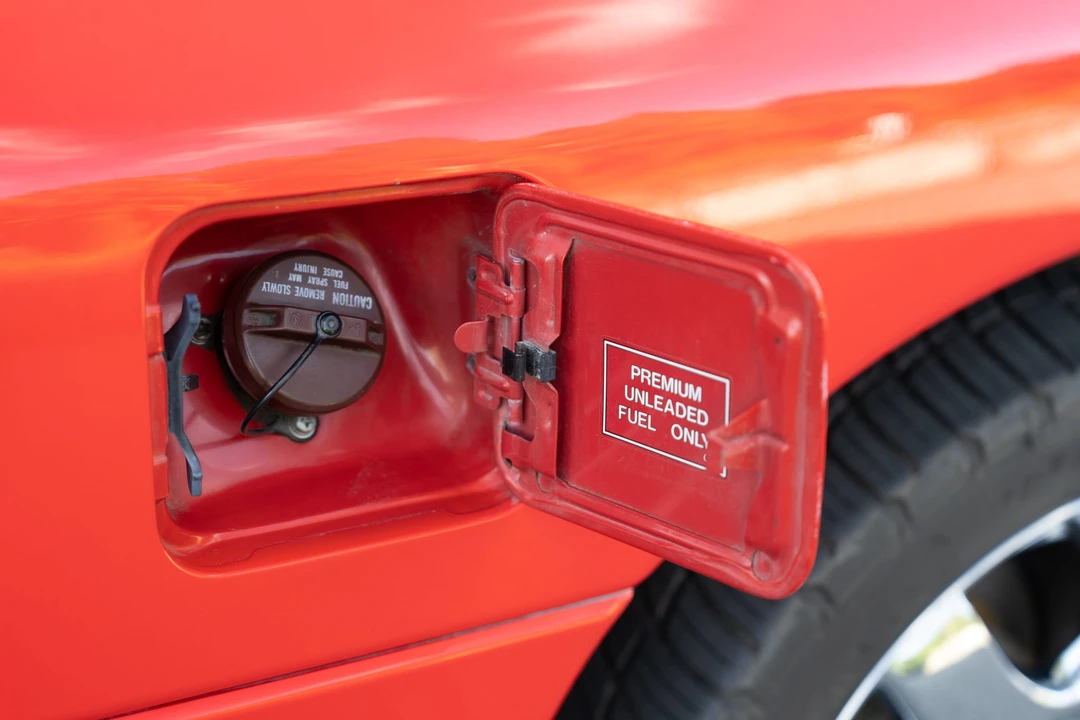 1996 Mitsubishi 3000GT Series 2 - Image 26 of 31