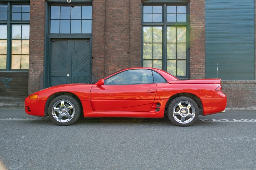 1996 Mitsubishi 3000GT Series 2 - Image 5 of 31