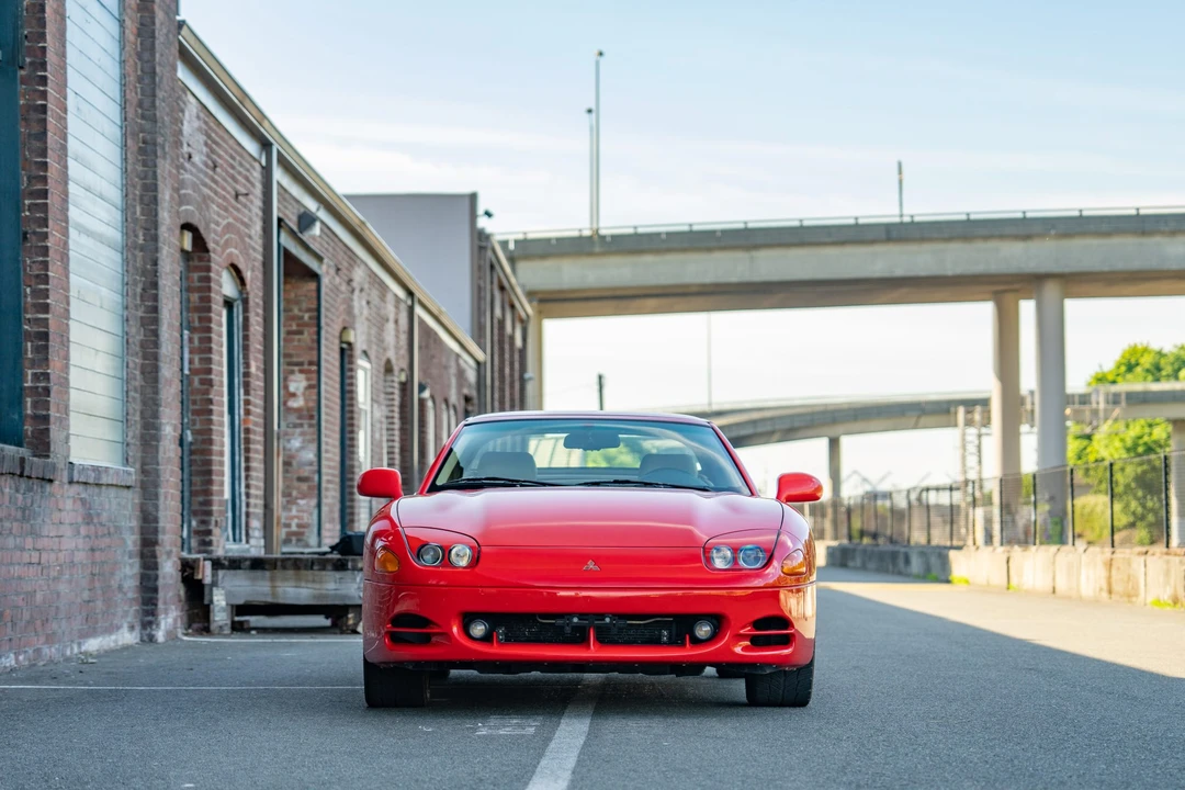 1996 Mitsubishi 3000GT Series 2 - Image 2 of 31