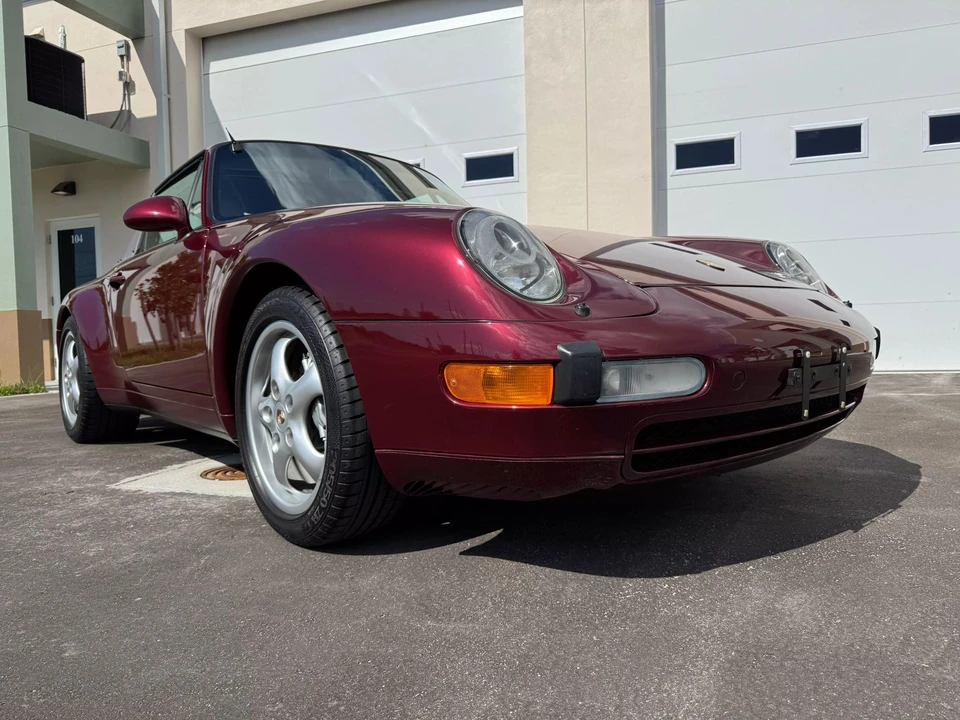 1996 Porsche 993 Carrera 4 - Image 10 of 31
