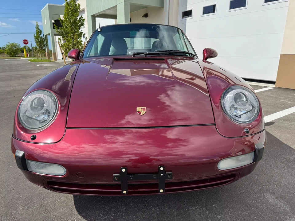 1996 Porsche 993 Carrera 4 - Image 6 of 31