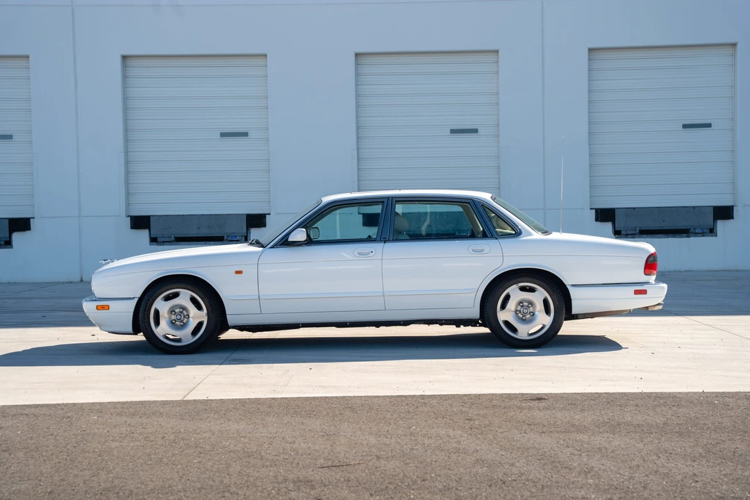 1997 Jaguar X306 XJR - Image 20 of 31