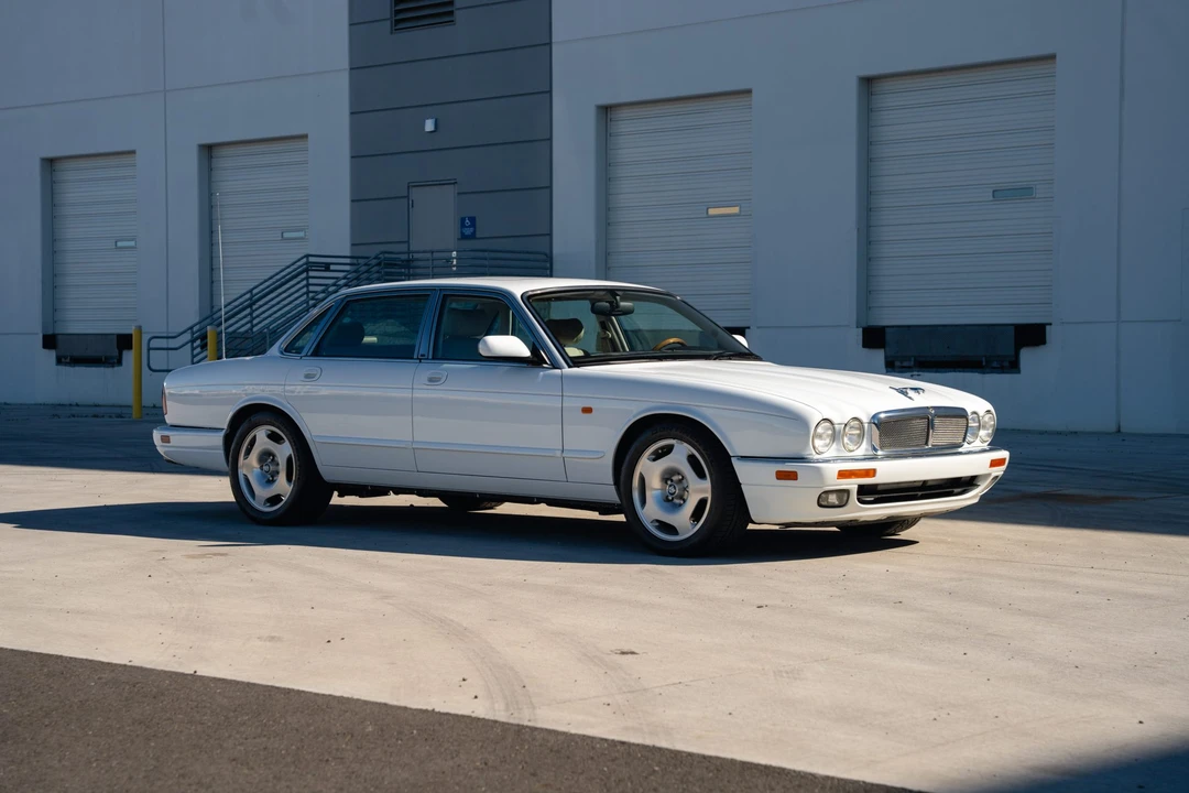 1997 Jaguar X306 XJR - Image 10 of 31
